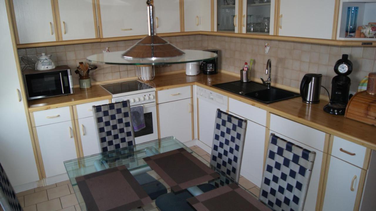 Komplette Wohnung Im Schoenen Weserbergland / Heyen Экстерьер фото